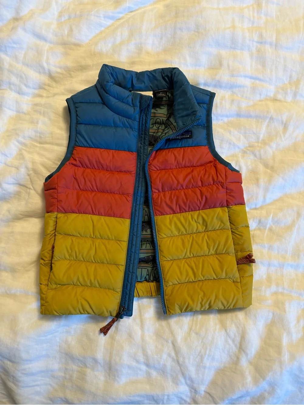 Patagonia Baby Down Sweater Vest size 3T
